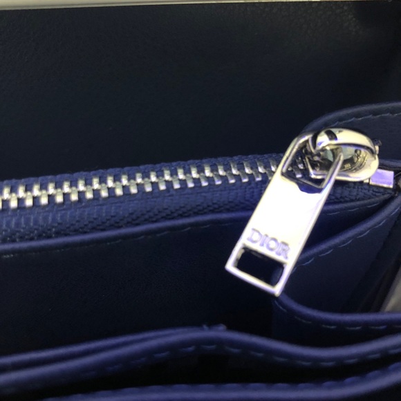 A Dior Rimowa Personal Clutch - Picture 7 of 10